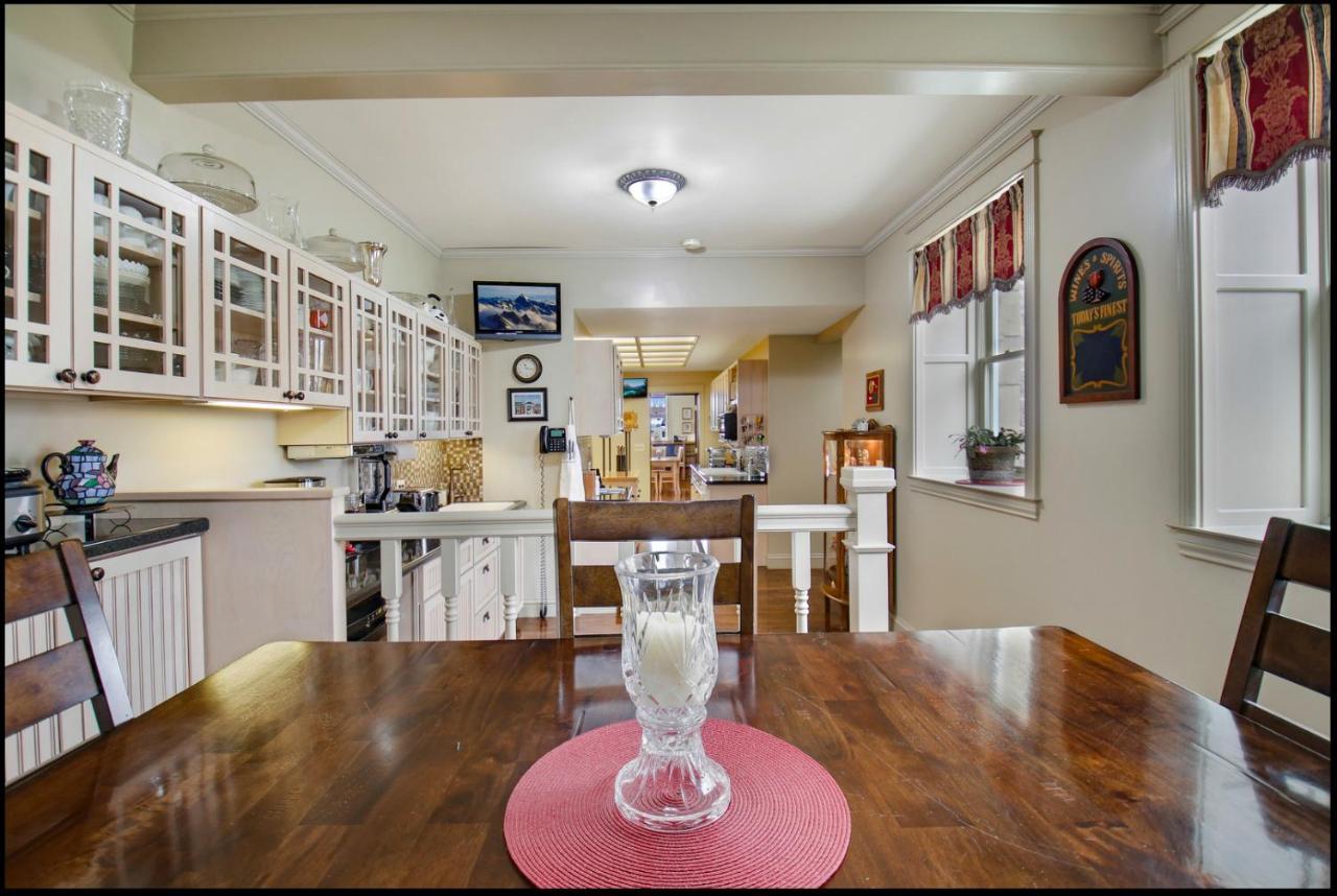 Carnegie Hall Boutique Hotel Ladysmith Buitenkant foto