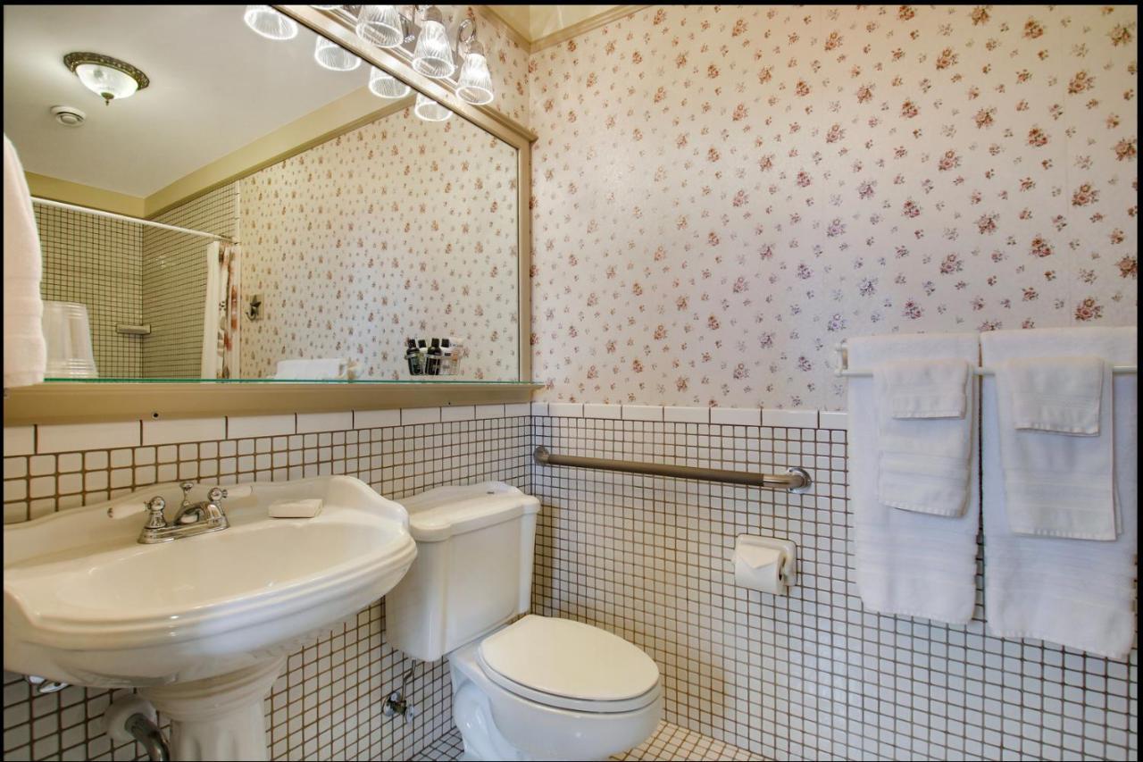 Carnegie Hall Boutique Hotel Ladysmith Buitenkant foto